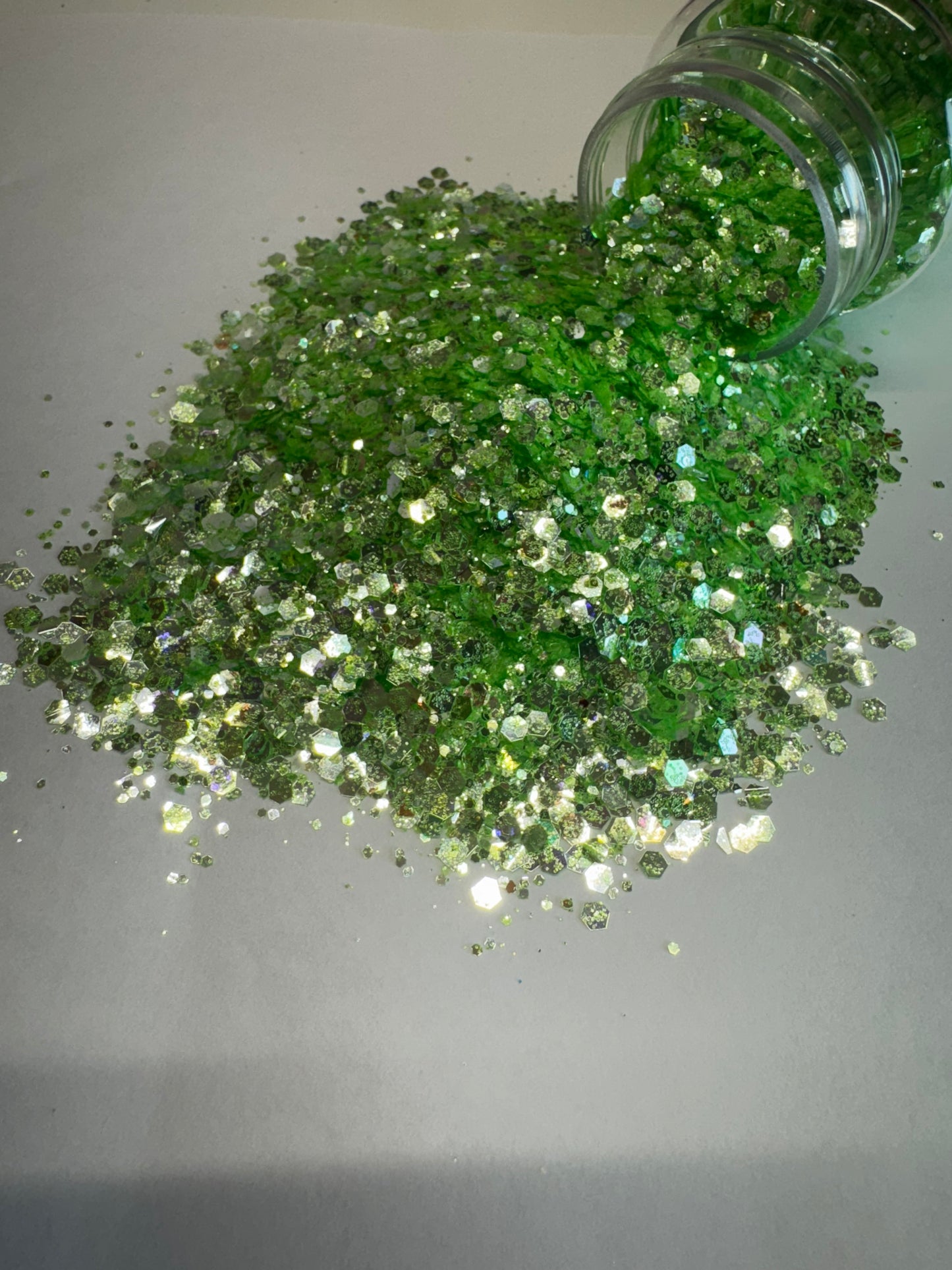 GLITTER