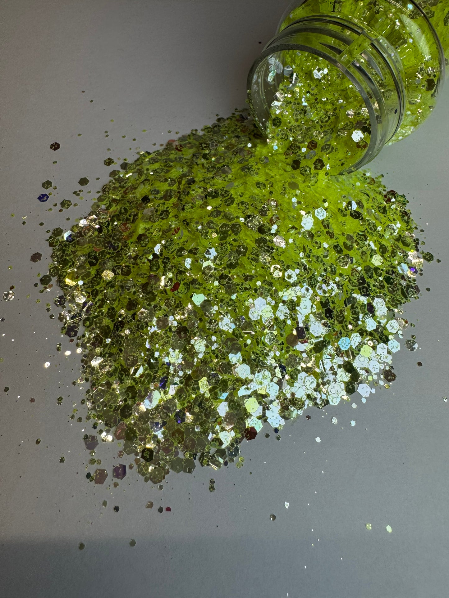 GLITTER