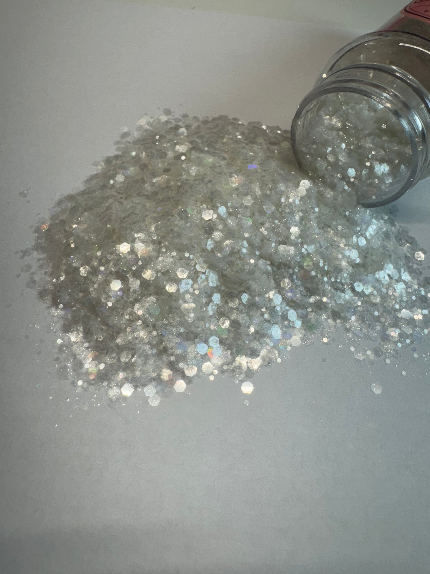 GLITTER