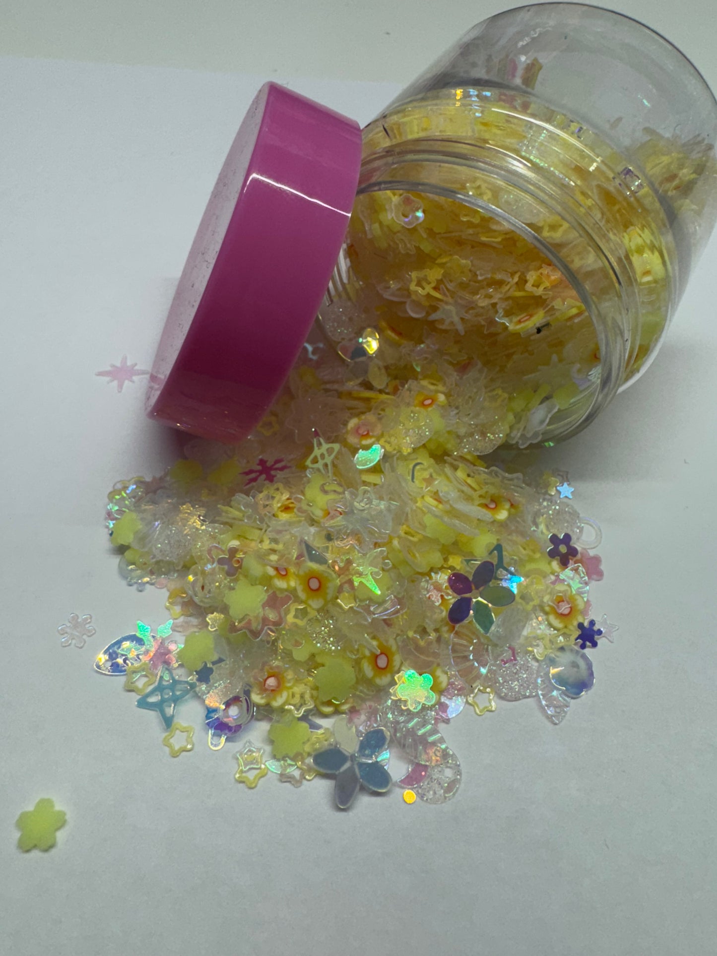 GLOW GLITTER
