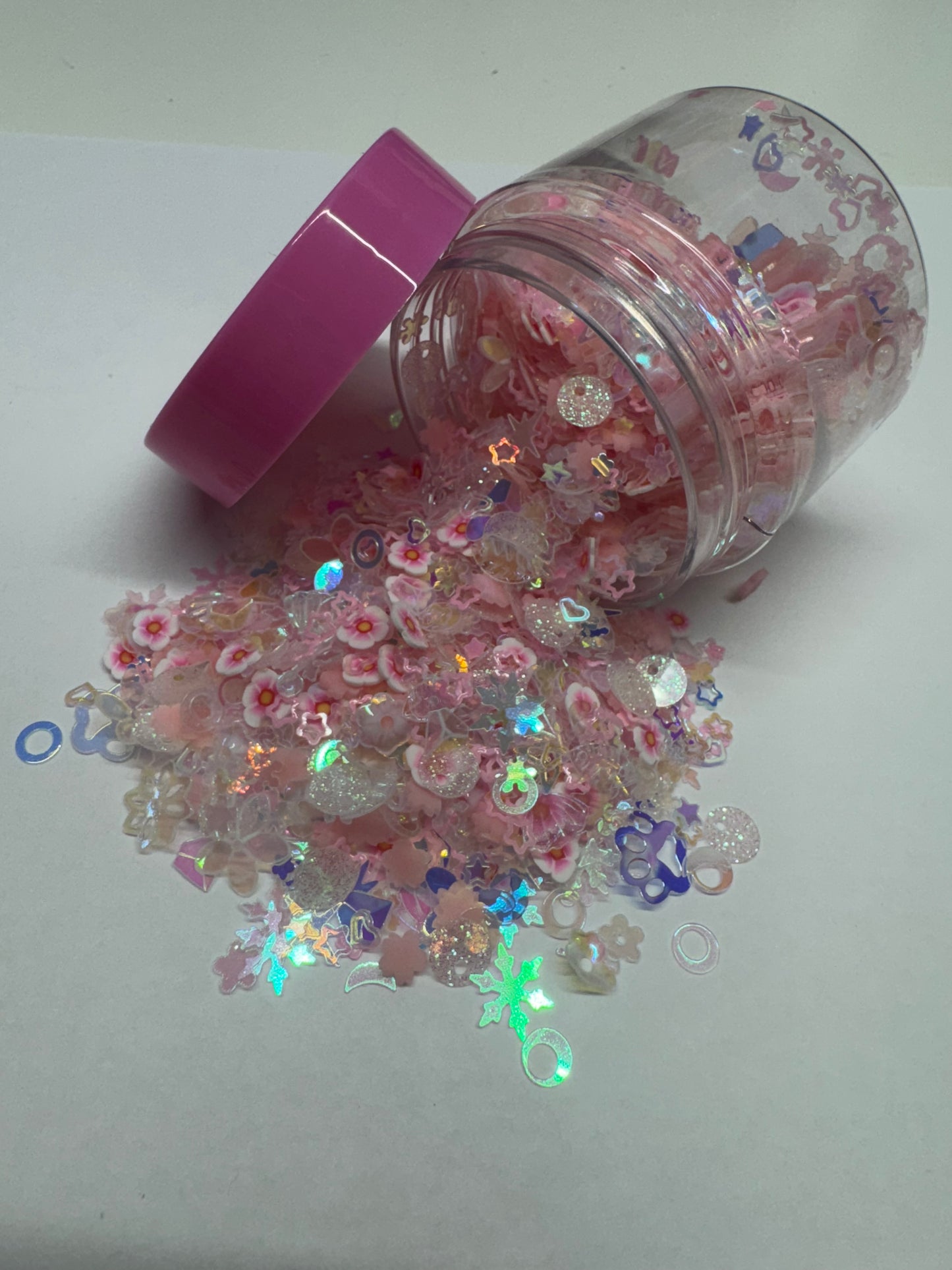 GLOW GLITTER