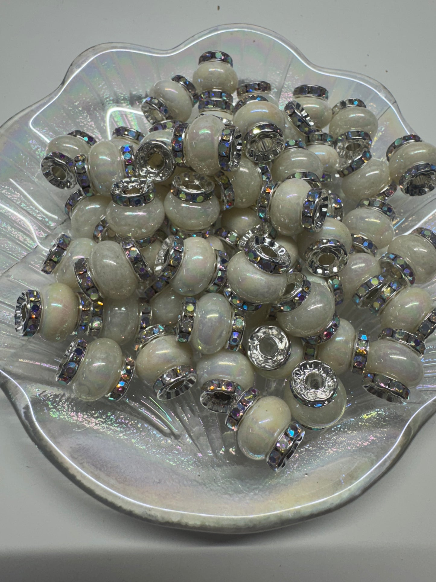Acrylic beads with spacers (1pc)