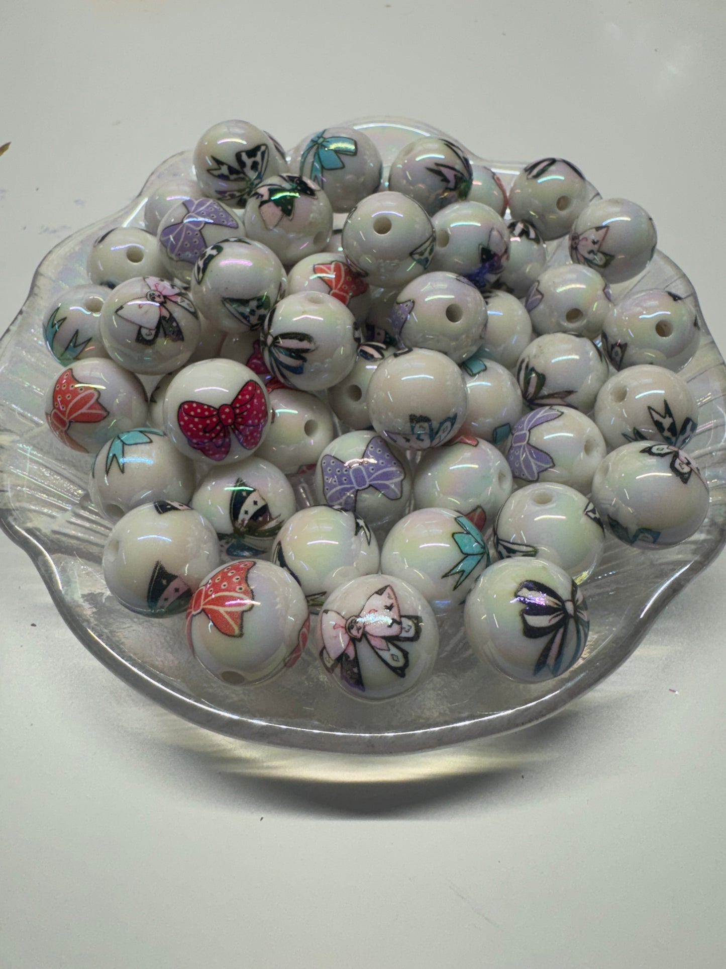 Bow printed acrylic beads (10pcs)